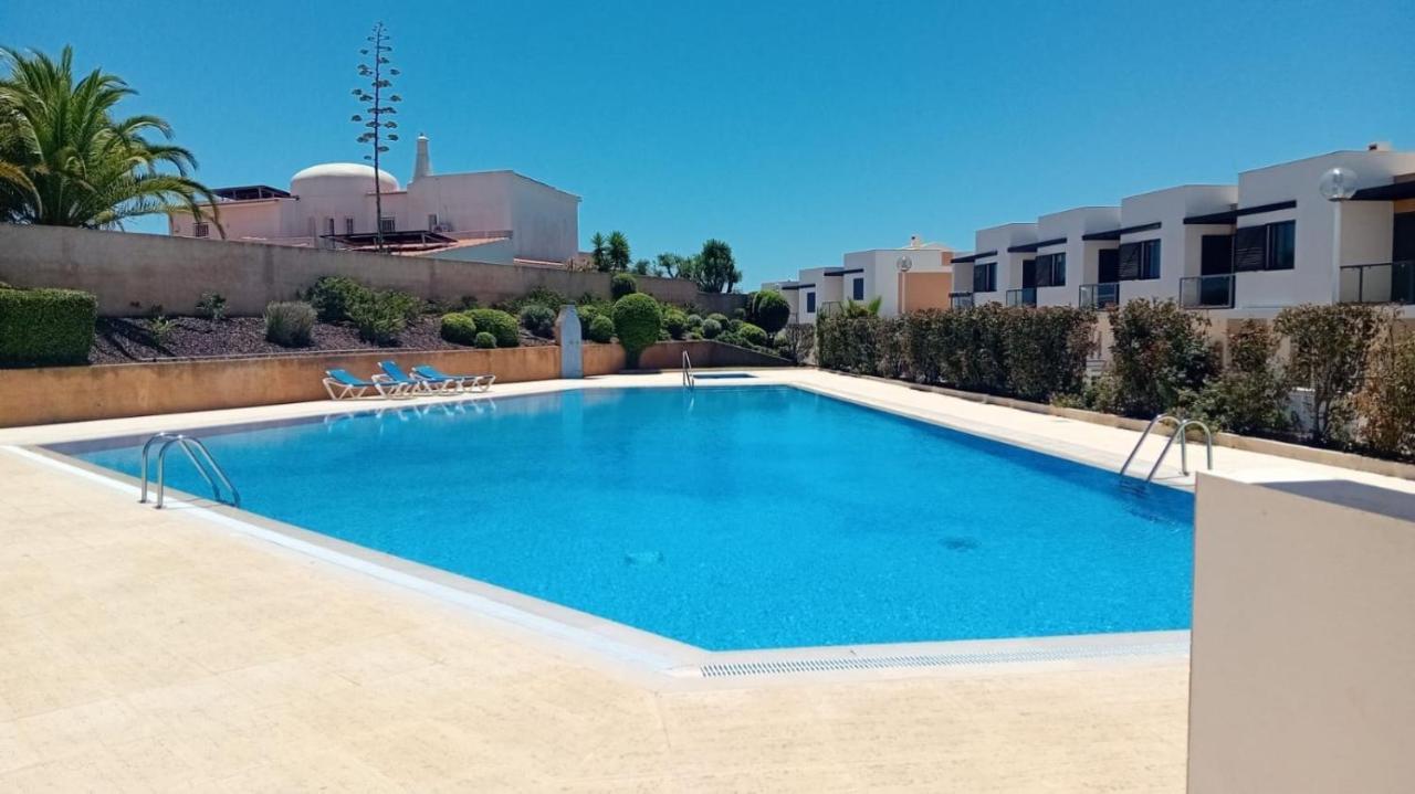 Ocean View Residences 3 Bedroom Villa'S Sea View アルブフェイラ エクステリア 写真