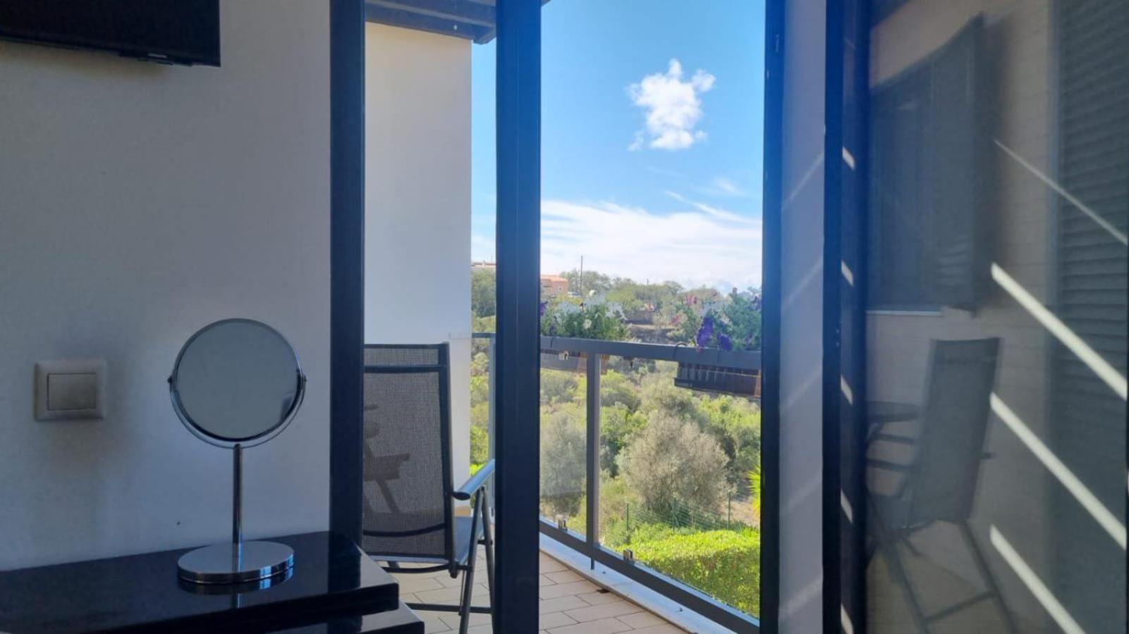 Ocean View Residences 3 Bedroom Villa'S Sea View アルブフェイラ エクステリア 写真